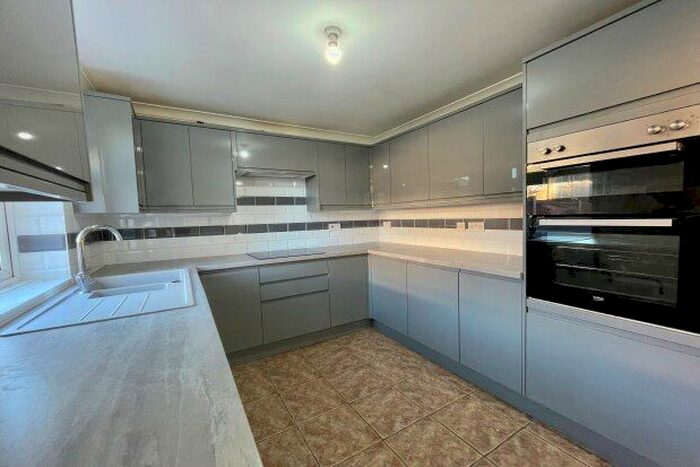 3 Bedroom Terraced House To Rent In Banky Fields Close, Gillingham, ME8