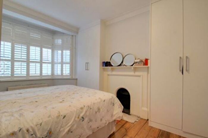 3 Bedroom Terraced House To Rent In Calverton Road, London, E6