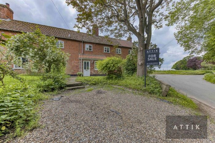 4 Bedroom Terraced House For Sale In Barrack Row, Little Ellingham, Attleborough, NR17