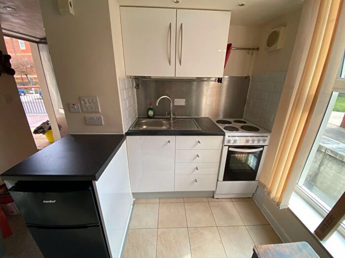 1 Bedroom Studio To Rent In Gunwharf Quays, Portsmouth, PO1