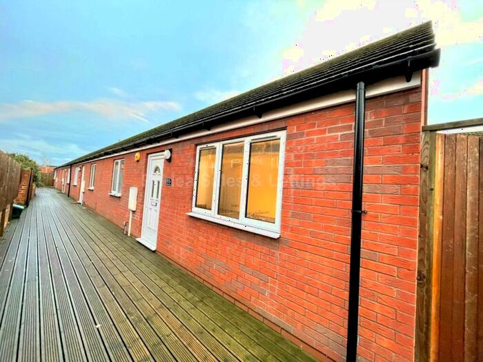2 Bedroom Bungalow To Rent In Princess Street, Lincoln, LN5