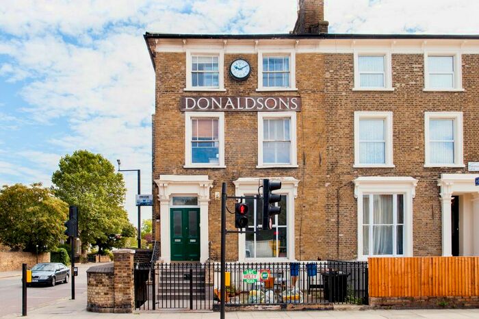 1 Bedroom Flat To Rent In Dalston Lane, London, E8