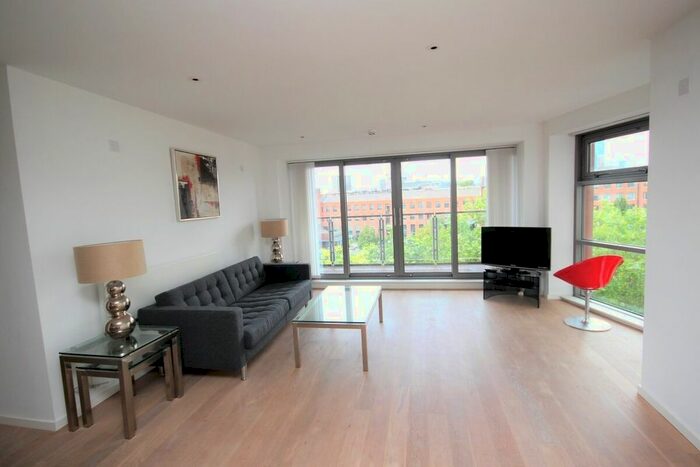2 Bedroom Flat To Rent In Chester Road, Manchester, M15