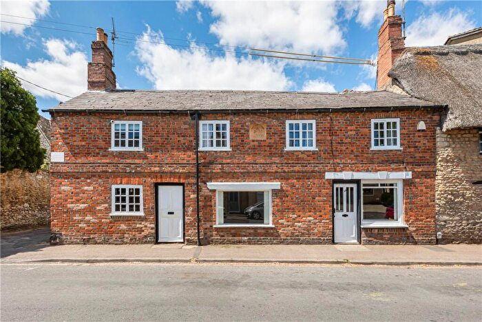 4 Bedroom Semi-Detached House For Sale In Mill Street, Eynsham, Witney, Oxfordshire, OX29