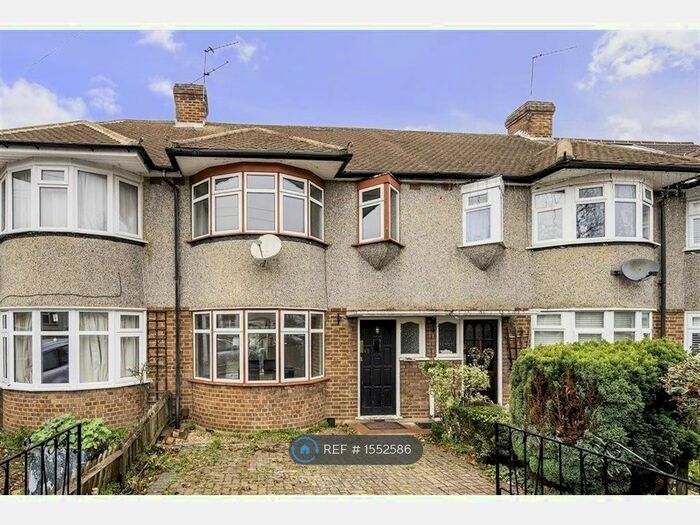 3 Bedroom Terraced House To Rent In St. Philips Avenue, Worcester Park, KT4