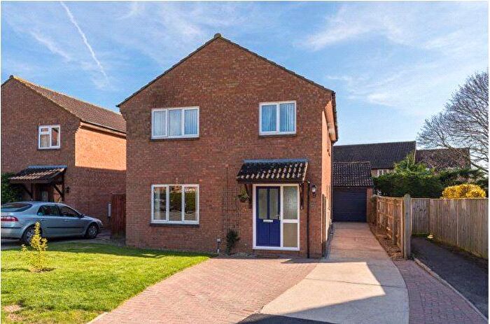 4 Bedroom Detached House To Rent In Pykes Close, Abingdon, Oxfordshire, OX14