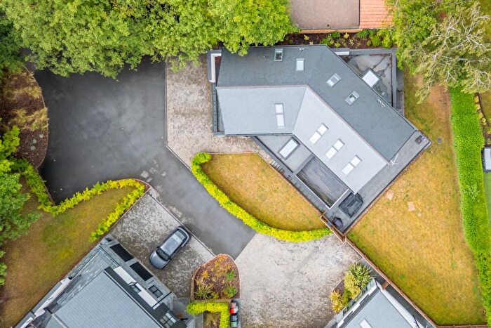 6 Bedroom Detached House For Sale In Bridle Road, Bramcote, NG9