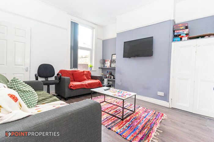 4 Bedroom Terraced House To Rent In Langton Road, L15