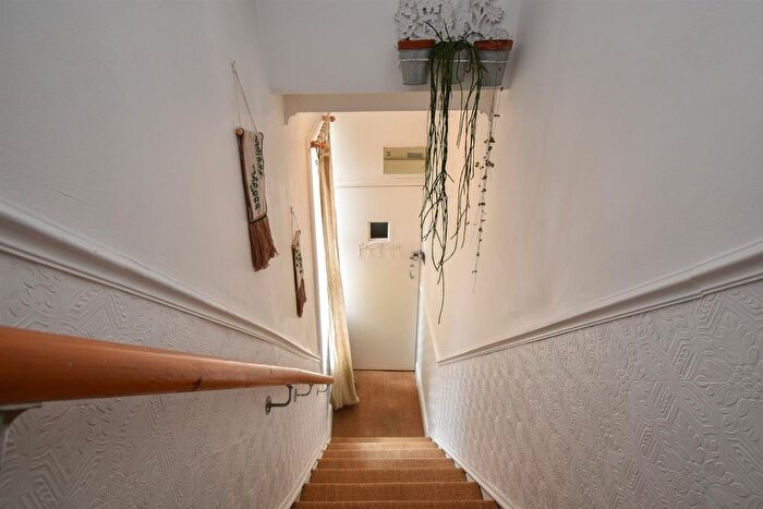 1 Bedroom Flat For Sale In London Road, St. Leonards-On-Sea, TN37