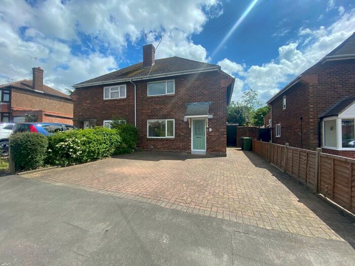 2 Bedroom House To Rent In Westlea Road, Leamington Spa, CV31