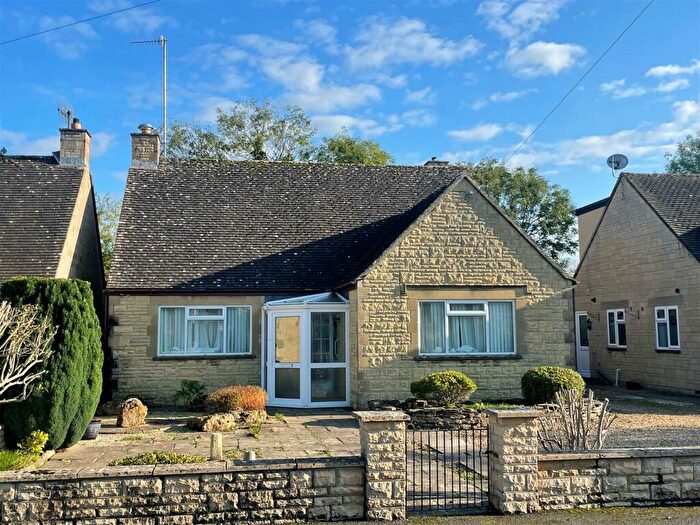 3 Bedroom Detached Bungalow For Sale In Letch Hill Drive, Bourton-On-The-Water, Cheltenham, GL54