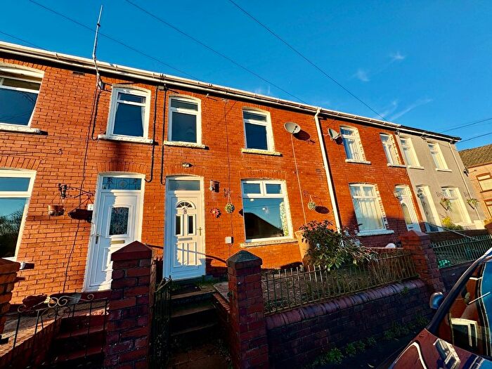 2 Bedroom Terraced House For Sale In Edwards Terrace, Newbridge, NP11