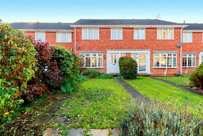 4 Bedroom Terraced House To Rent In Langdale Close, Maidenhead, Berkshire, SL6