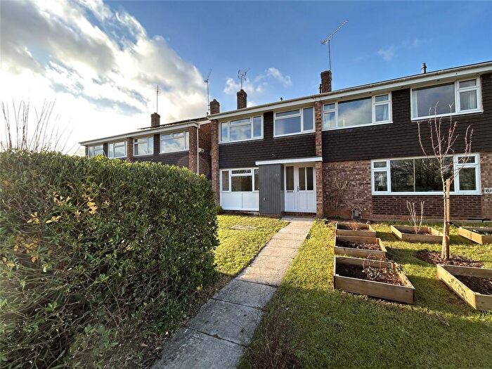 3 Bedroom End Terrace House To Rent In Pikes Crescent, Taunton, Somerset, TA1