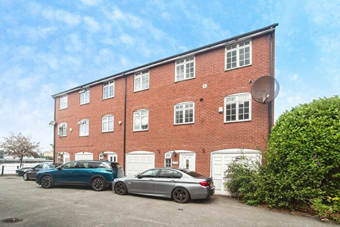 4 Bedroom End Of Terrace House For Sale In Merchants Quay, Salford, Greater Manchester, M50