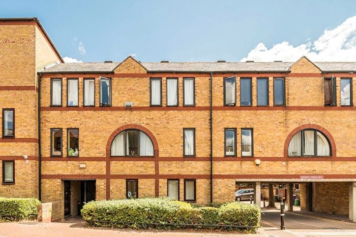 Studio For Sale In Codling Close, Wapping, E1W