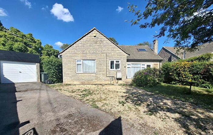 4 Bedroom Detached Bungalow For Sale In Butts Close, Biddestone, Chippenham, SN14