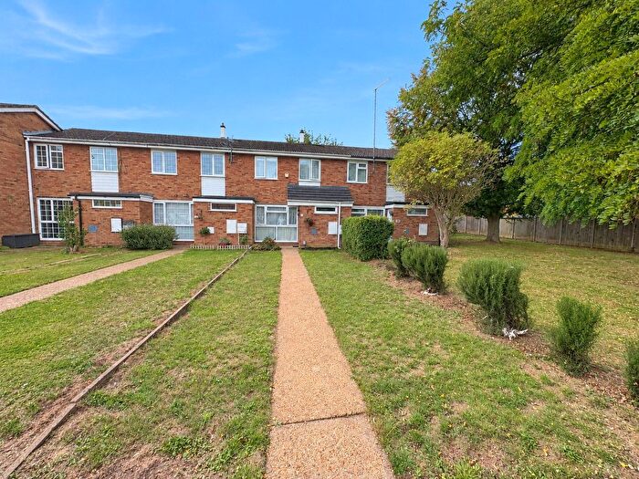 2 Bedroom Terraced House For Sale In Fareham Way, Houghton Regis, Dunstable, Bedfordshire, LU5