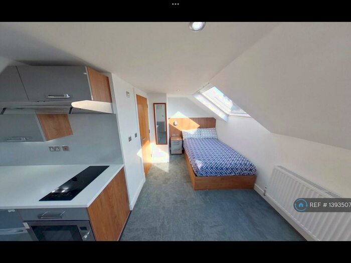 1 Bedroom Flat To Rent In Queen's Road, Coventry, CV1