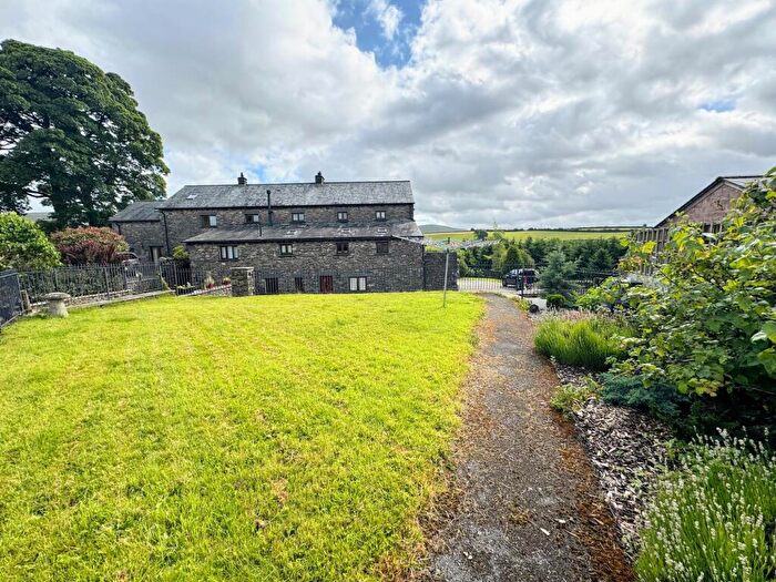 5 Bedroom Barn Conversion For Sale In Topthorn Barn, Whinfell, Kendal, LA8