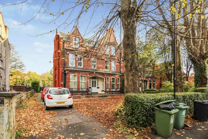 14 Bedroom Semi-Detached House To Rent In North Grange Road, Leeds, LS6