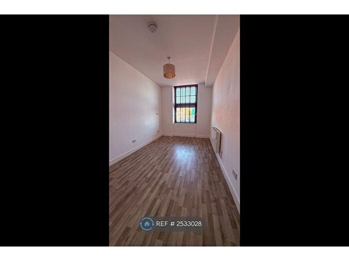 Studio To Rent In Aadams Apartments, Leicester, LE3