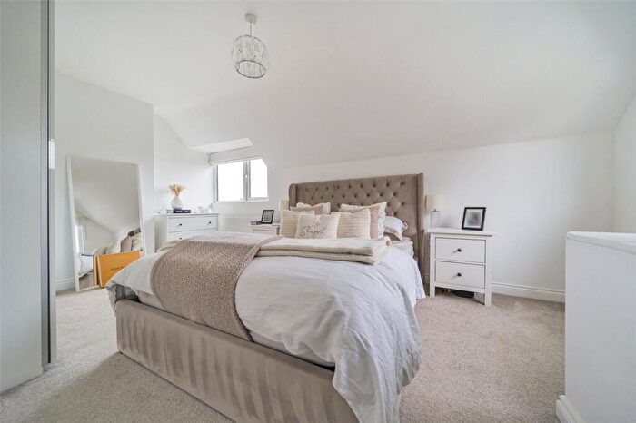 2 Bedroom Semi-Detached House For Sale In Ridgeway, Dartford, Kent, DA2