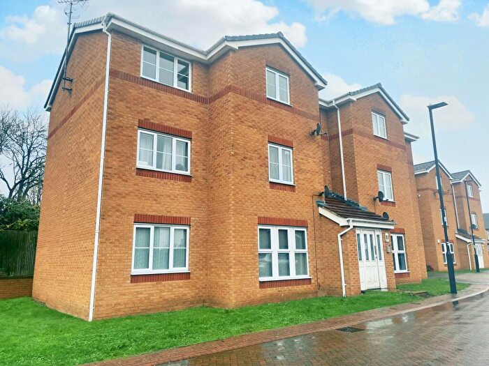 2 Bedroom Flat To Rent In Fielder Mews, Firth Park, Sheffield, S5