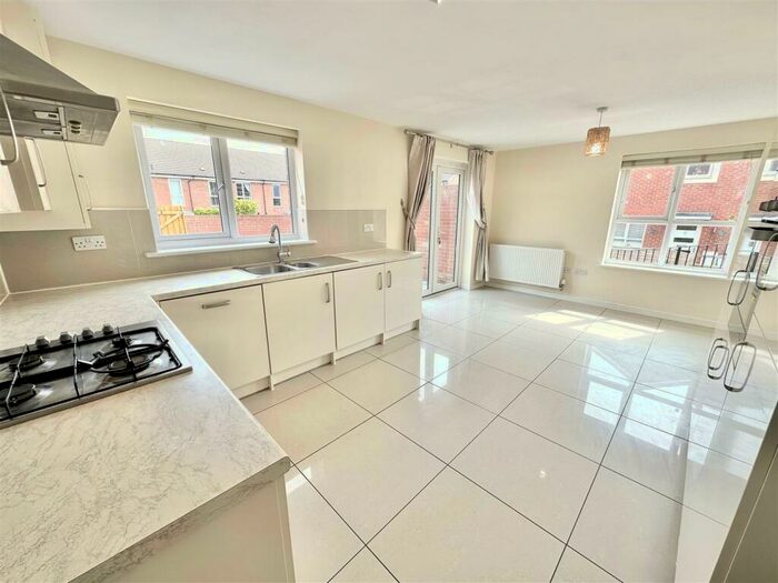 3 Bedroom Semi-Detached House To Rent In Whitsun Leaze, Patchway, Bristol, BS34