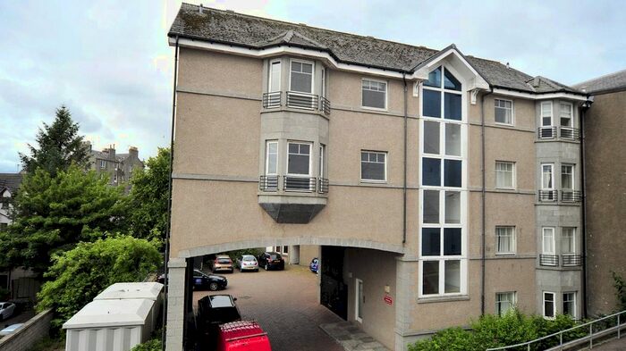 2 Bedroom Flat To Rent In E Justice Mill Brae, Aberdeen, AB11