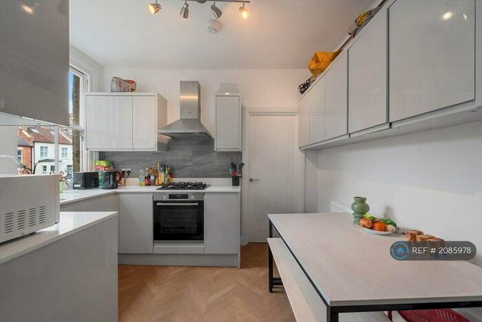 5 Bedroom Maisonette To Rent In Northwood Road, London, N6