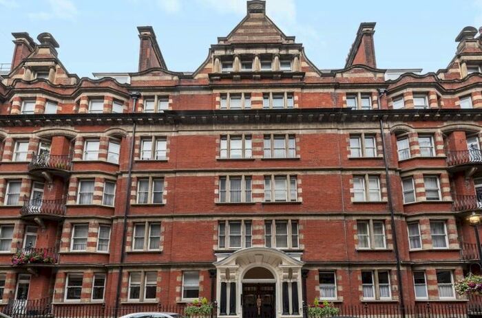 3 Bedroom Flat To Rent In Glentworth Street, London, NW1