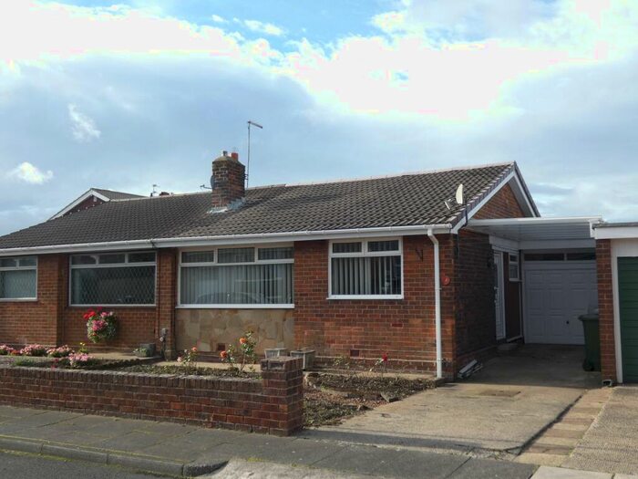2 Bedroom Bungalow To Rent In Ganton Court, South Shields, South Shields, Tyne And Wear, NE34