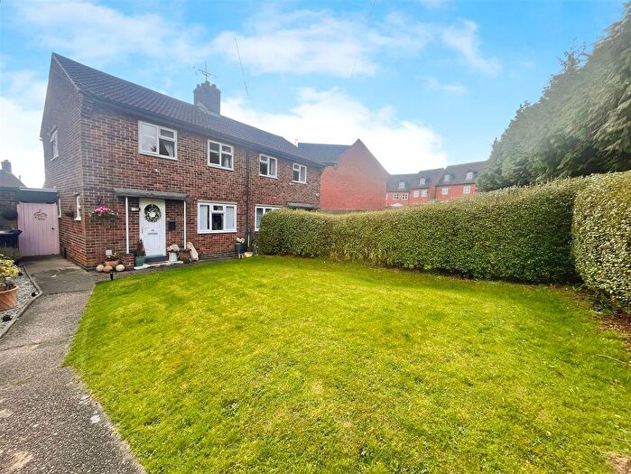 2 Bedroom Semi-Detached House For Sale In Durham Close, Midway, Swadlincote, DE11