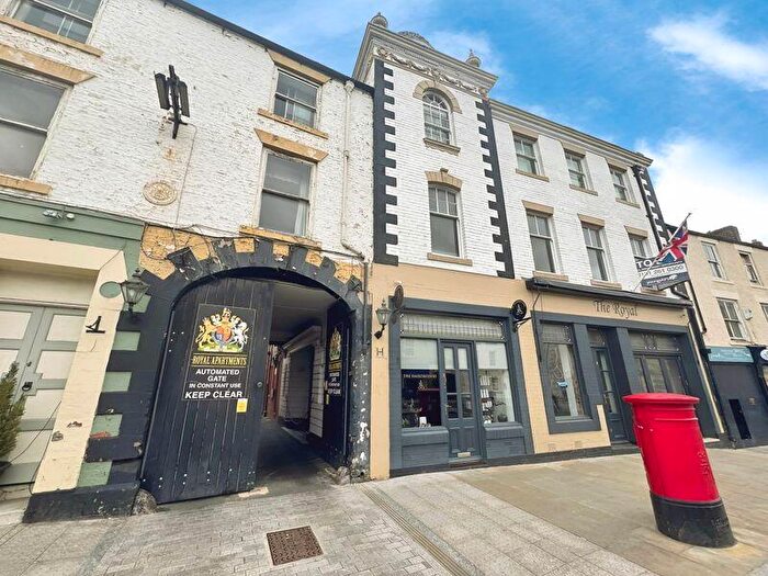 2 Bedroom Flat To Rent In Priestpopple, Hexham, NE46