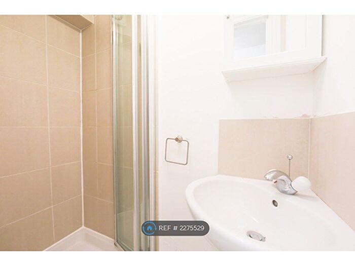 1 Bedroom Flat To Rent In Arlington Road, London, NW1