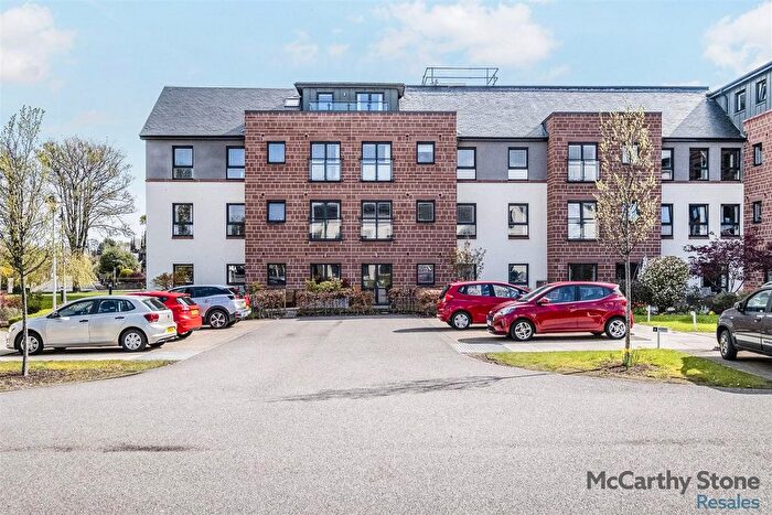 2 Bedroom Flat For Sale In Oakwood Court, Crown Avenue, Inverness, IV2