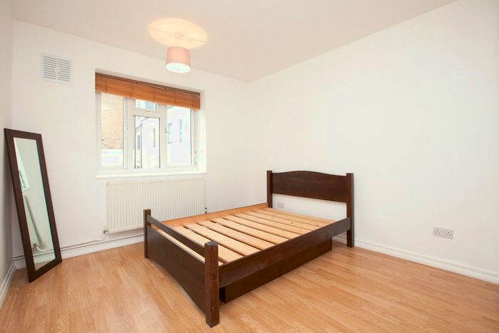 2 Bedroom Flat To Rent In Dynevor Road, London, N16