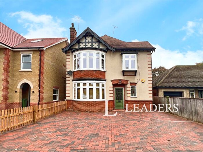 3 Bedroom Detached House To Rent In Eastfield Road, PE1