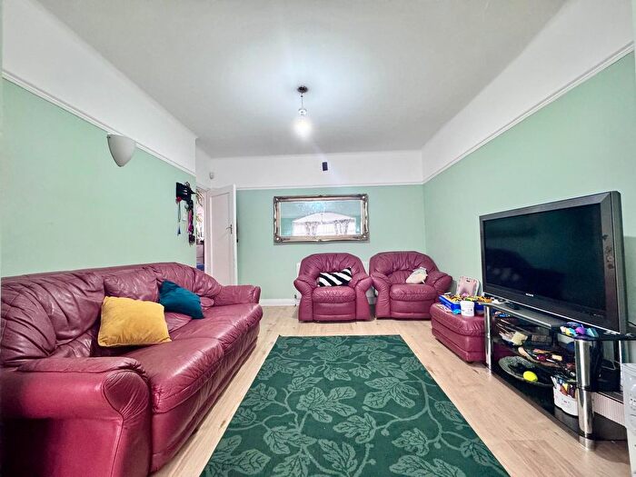 3 Bedroom Semi Detached House To Rent In Harrow Road, Wembley, HA9