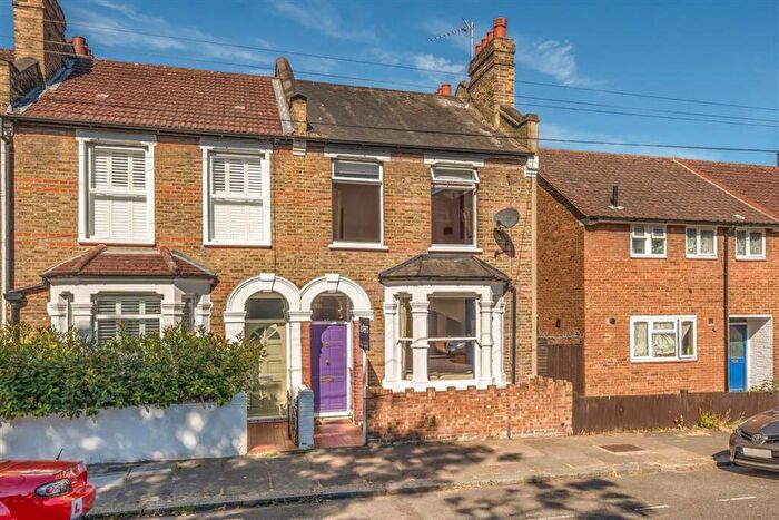 3 Bedroom Terraced House For Sale In Littlewood, Lewisham, SE13