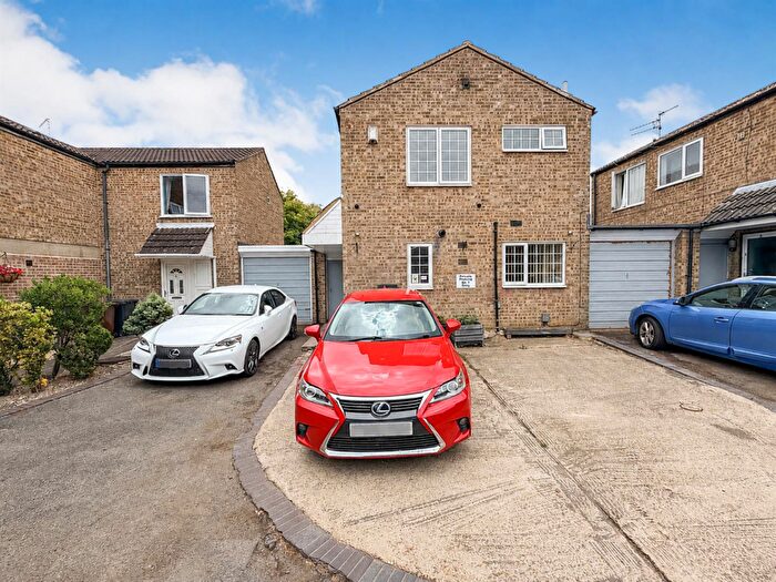 4 Bedroom Detached House For Sale In Thetford Close, Corby, NN18