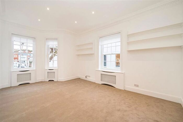 1 Bedroom Flat To Rent In Draycott Place, Chelsea, SW3