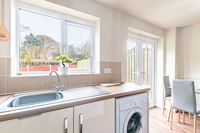 2 Bedroom Semi-Detached House For Sale In West Moor Croft, Goldthorpe, Rotherham, S63