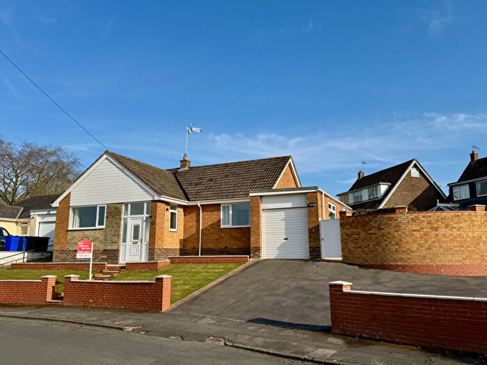 3 Bedroom Detached Bungalow For Sale In The Meadows, Cherry Burton, HU17