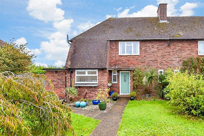 3 Bedroom Semi-Detached House For Sale In Bonnington Road, Bilsington, Ashford, Kent, TN25