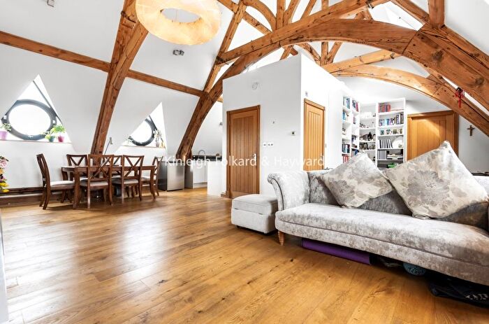 2 Bedroom Flat For Sale In Church Rise, London, SE23