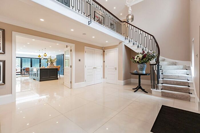 4 Bedroom Detached House For Sale In Blackmore Road, Blackmore, CM4