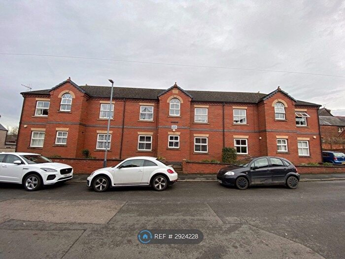 1 Bedroom Flat To Rent In Cambridge Court, Rugby, CV21