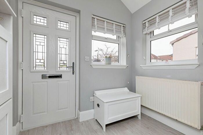 3 Bedroom Semi-Detached House For Sale In Willoughby Close, Bishopsworth, Bristol, BS13